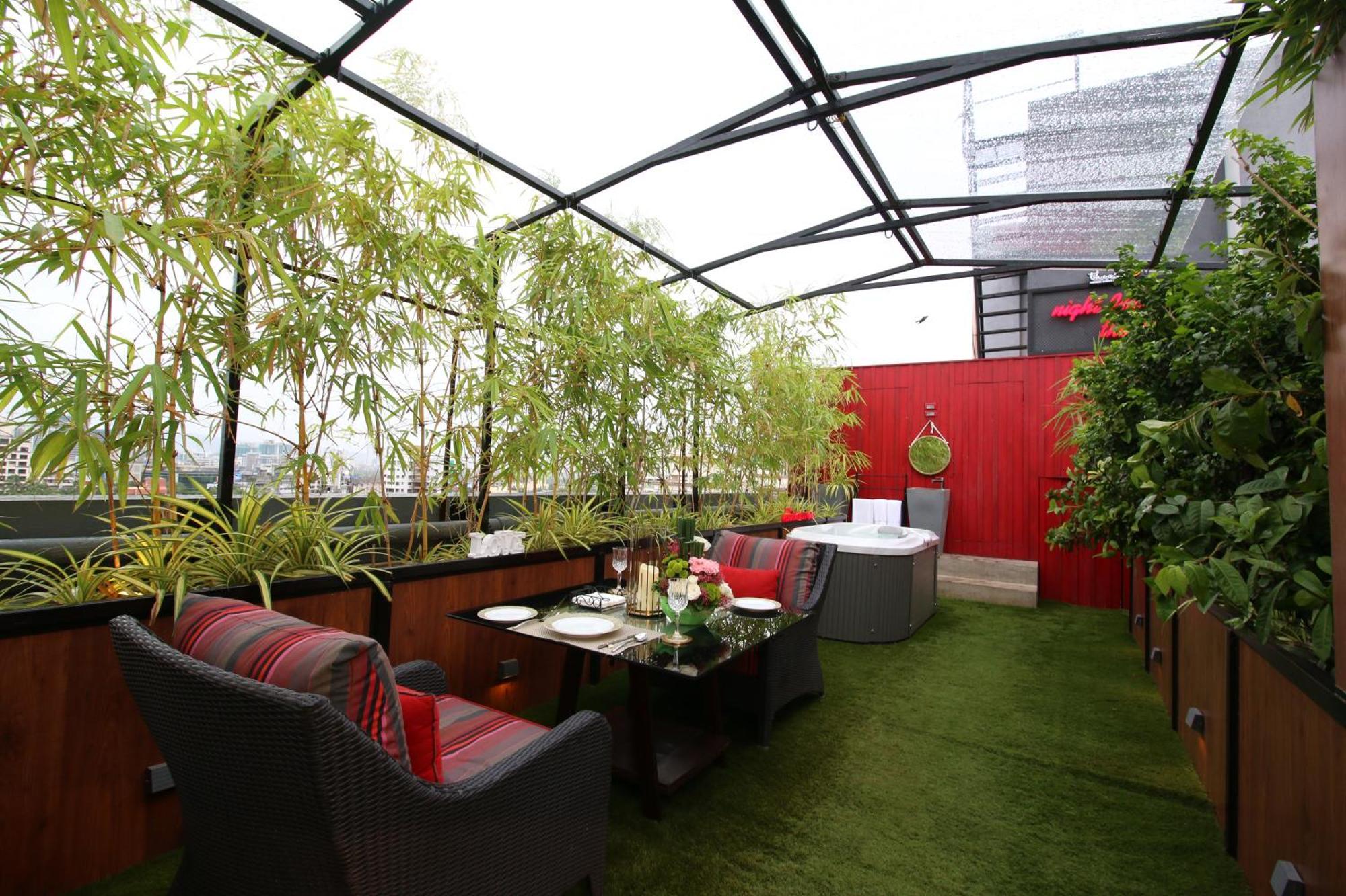 Theory9 Premium Service Apartments Bandra Bombaim Exterior foto